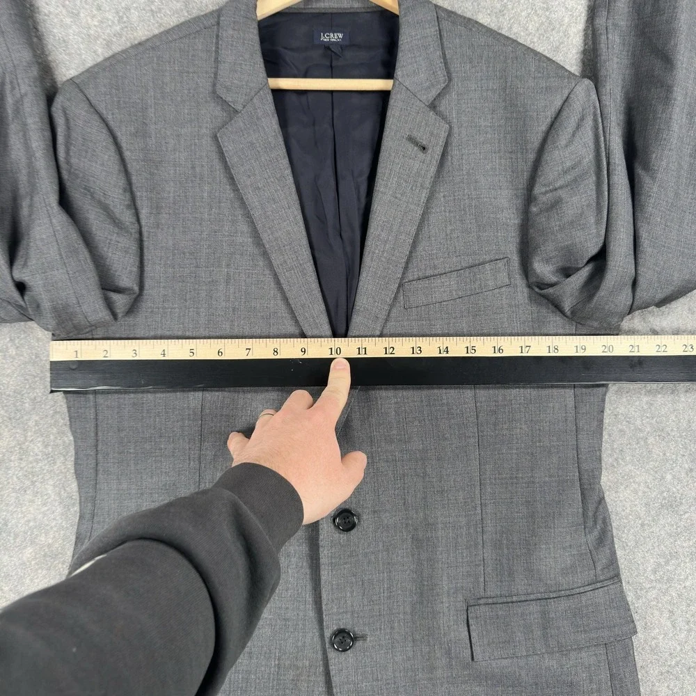 J Crew Ludlow‎ Blazer Mens 44R Gray Wool Two Button Jacket Tollegno 1900
